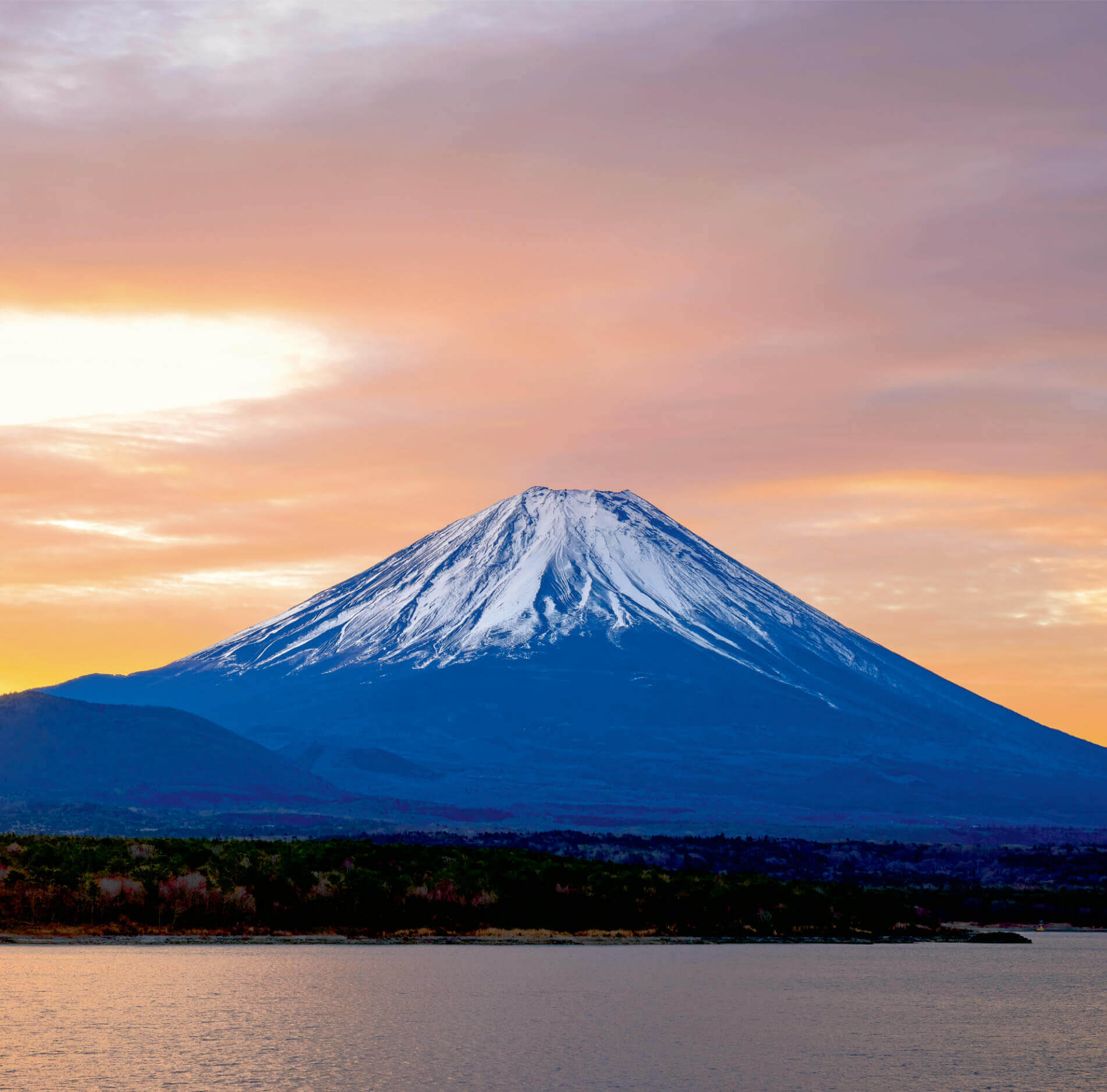 1-2月 本栖湖と富士山(山梨) 富士山(フィルムカレンダー) 2022年カレンダーの画像