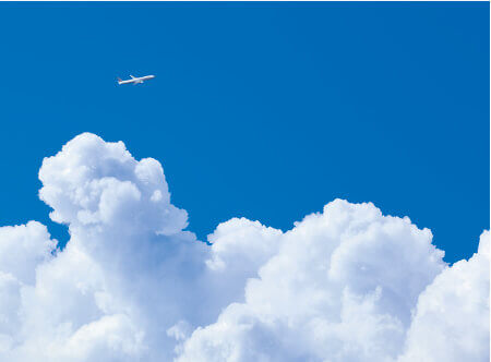 8月 入道雲と飛行機 SORA -空- 2023年カレンダーの画像